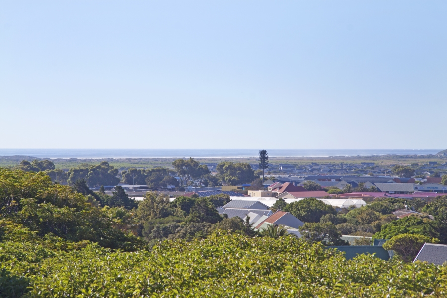 4 Bedroom Property for Sale in Capri Western Cape